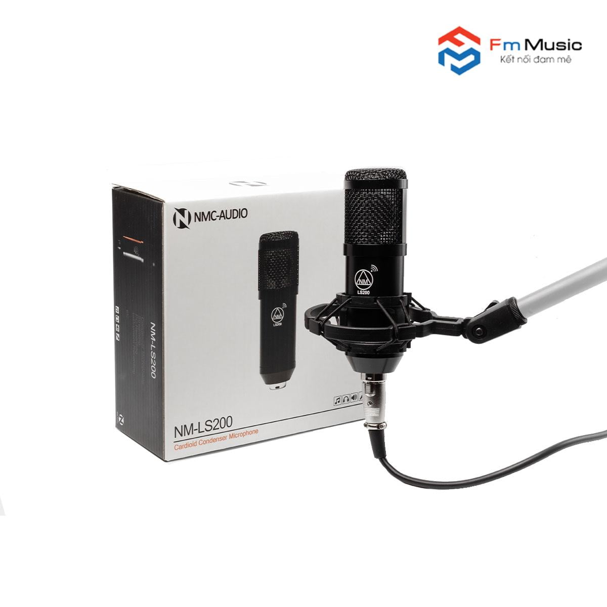 Combo  Focusrite Scarlett Solo Gen 4 và Micro NA9304 Combo  Focusrite Scarlett Solo Gen 4 và Micro NA9304