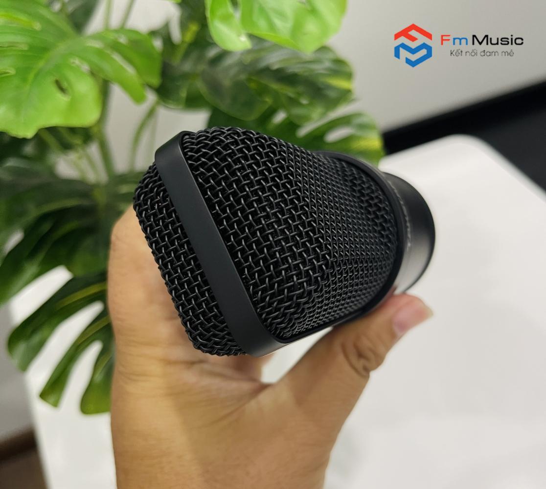 Combo  Focusrite Scarlett Solo Gen 4 và Micro NA9304 Combo  Focusrite Scarlett Solo Gen 4 và Micro NA9304