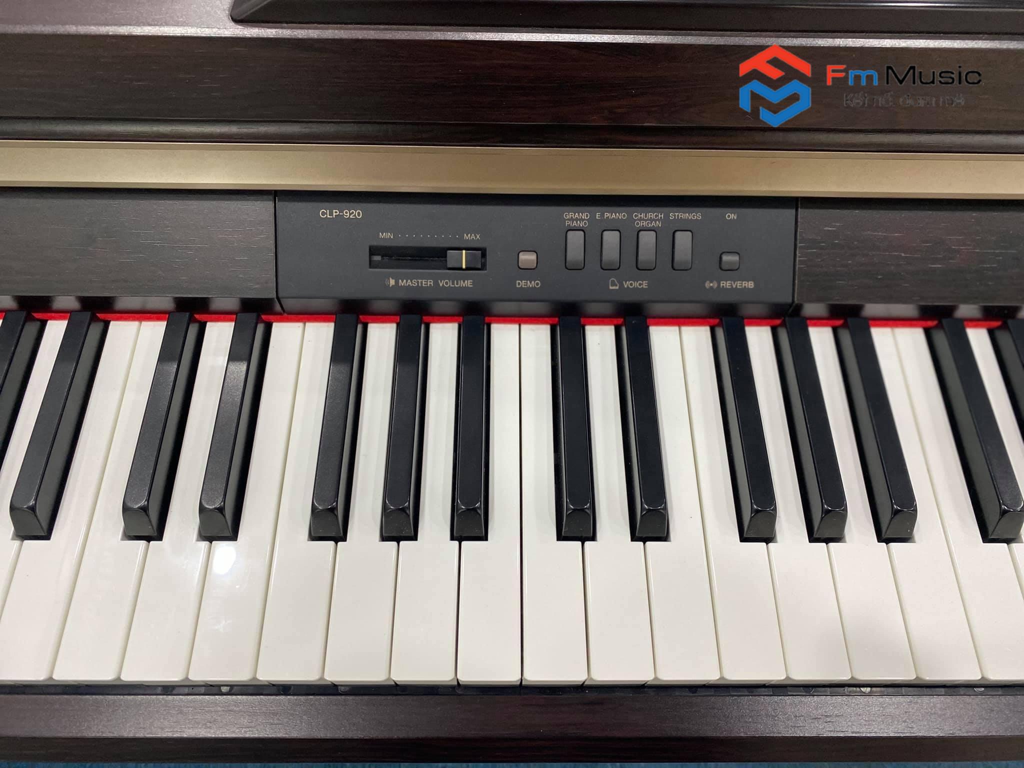 Đàn Piano Điện Yamaha CLP-920 Đàn Piano Điện Yamaha CLP-920