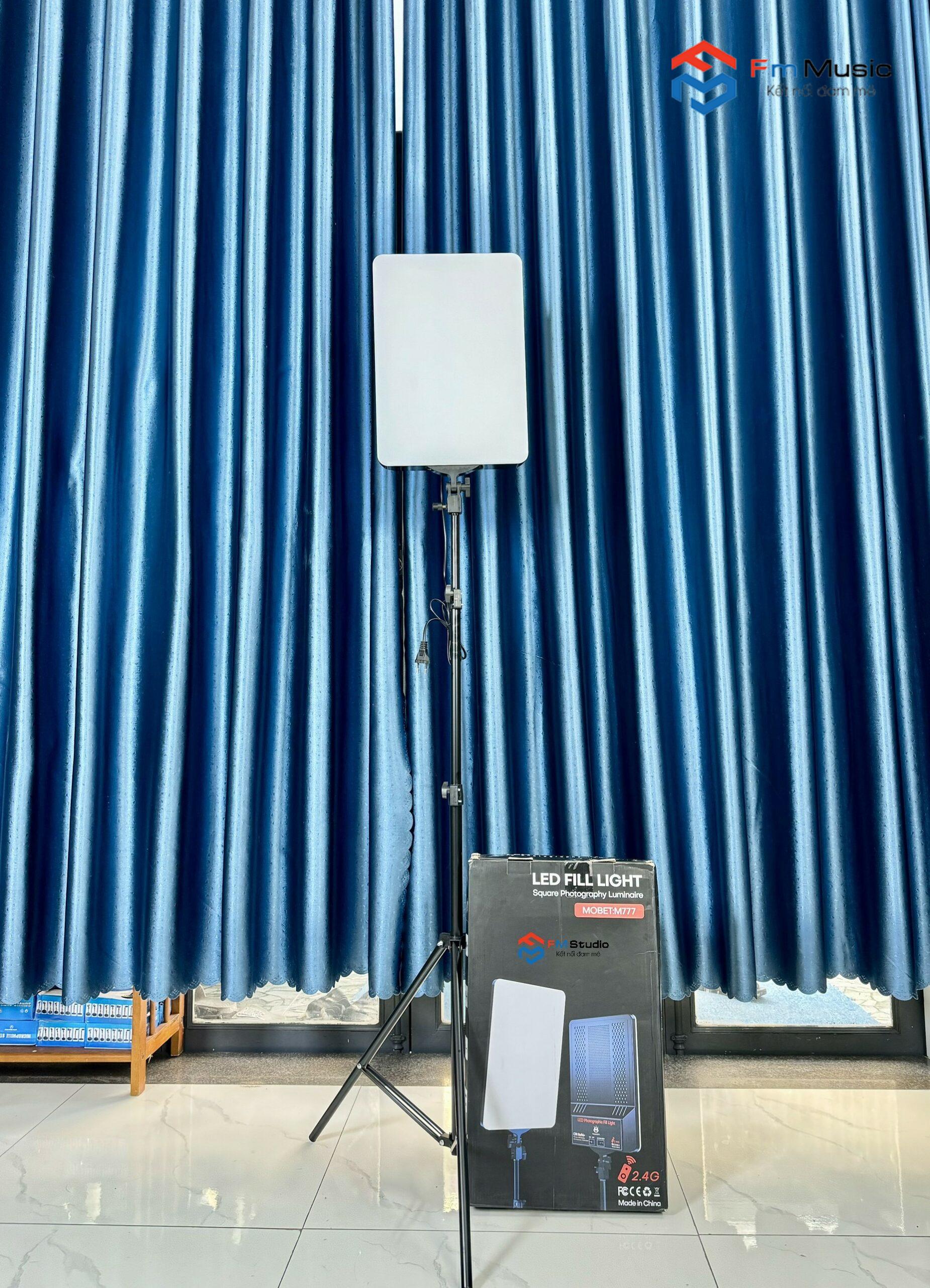 Đèn Led Livestream Mobet: M777 Đèn Led Livestream Mobet: M777