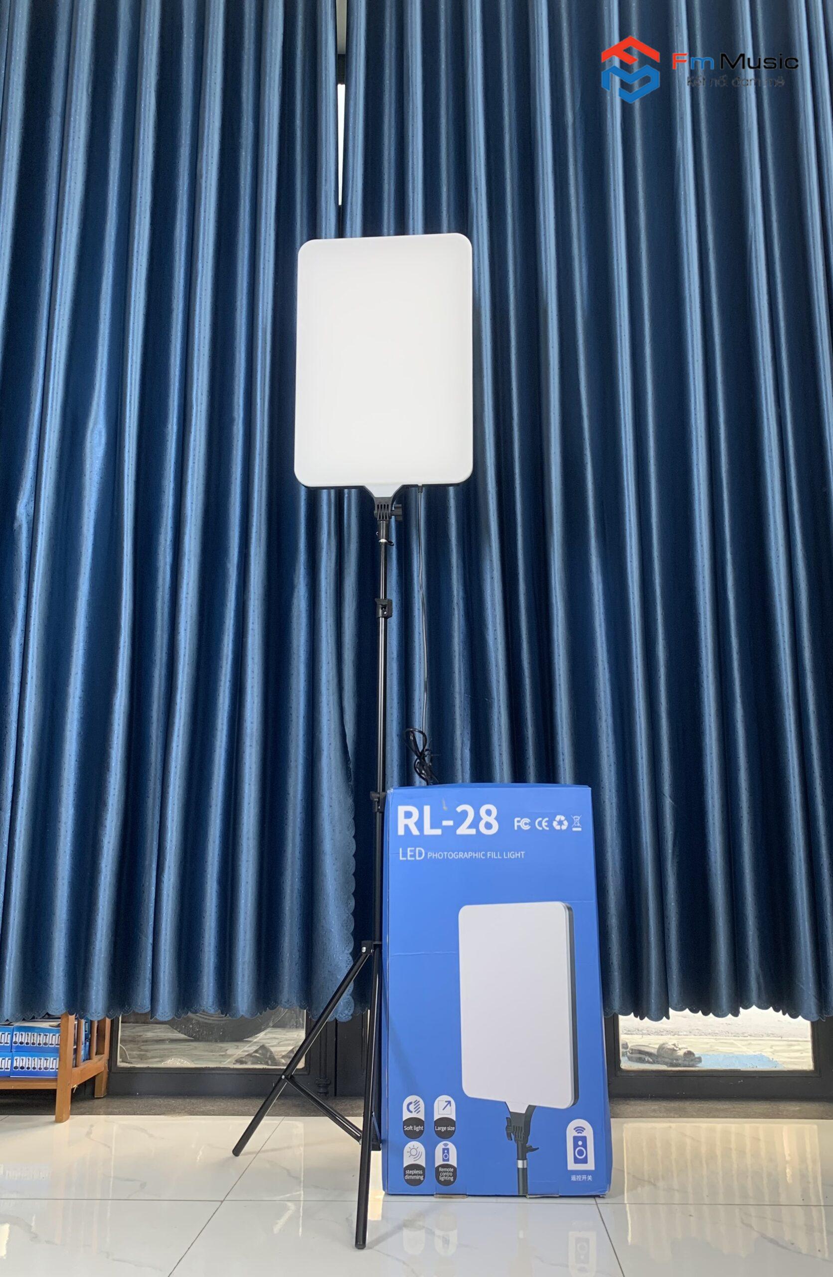 Đèn LED Livestream RL28 Đèn LED Livestream RL28