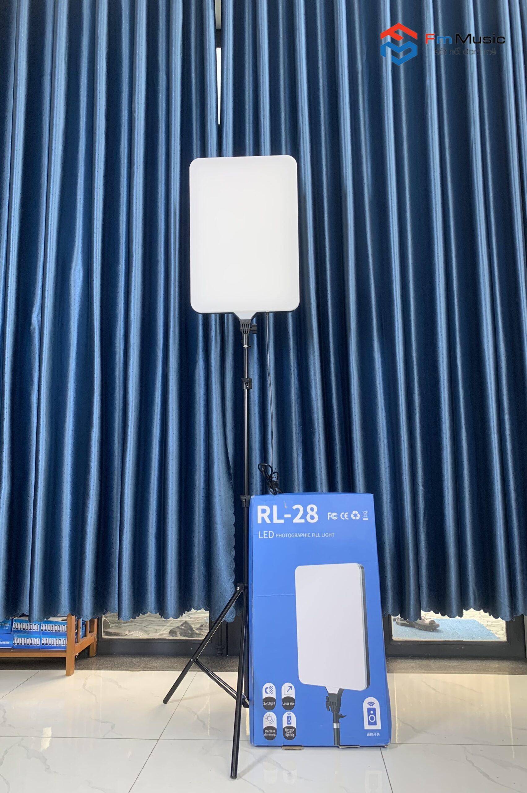 Đèn LED Livestream RL28 Đèn LED Livestream RL28