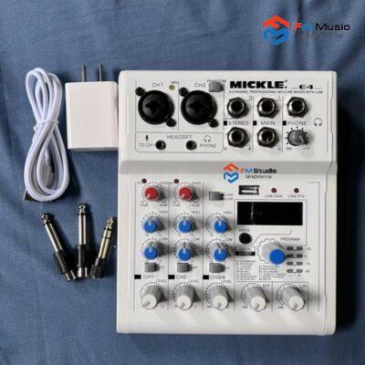 Mixer YAMAHA E4