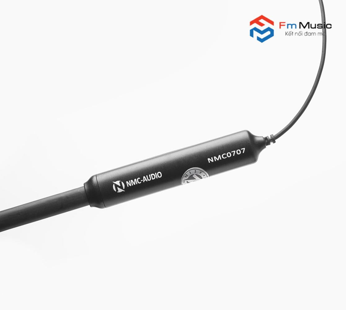 Tai Nghe Biểu Diễn Không Dây NMC-AUDIO NMC0707 Series 2 Tai Nghe Biểu Diễn Không Dây NMC-AUDIO NMC0707 Series 2