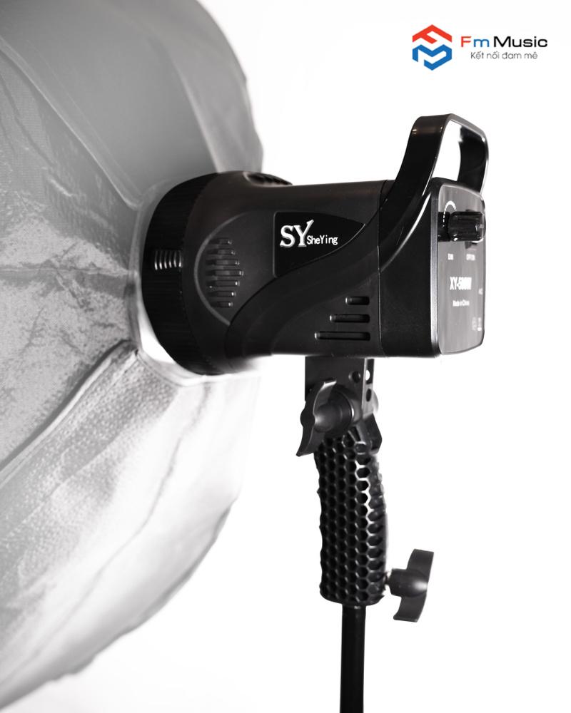 Đèn LED XY-700W – Đèn studio cao cấp sử dụng quay phim, chụp ảnh, livestream siêu sáng Đèn LED XY-700W – Đèn studio cao cấp sử dụng quay phim, chụp ảnh, livestream siêu sáng