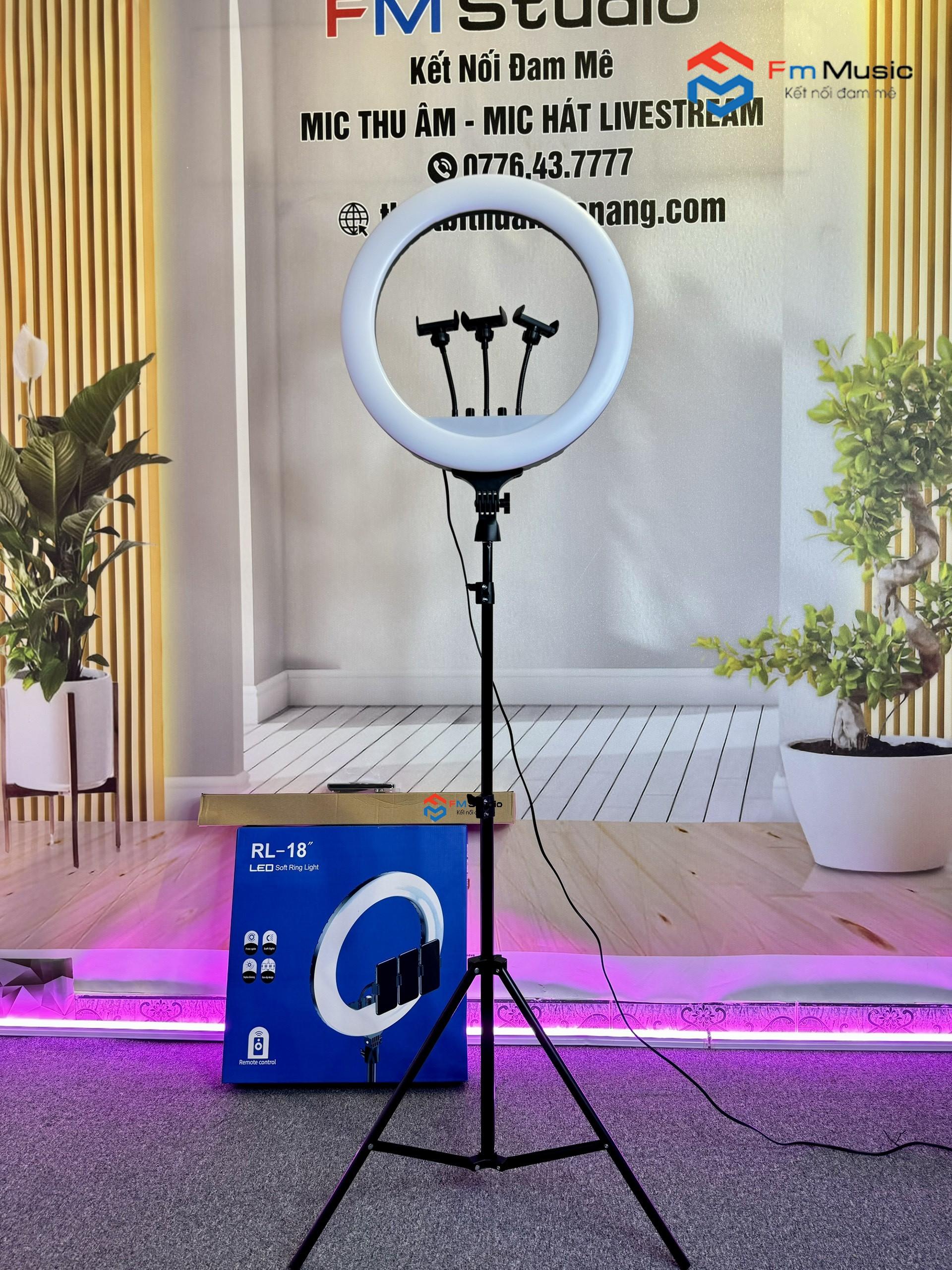 ĐÈN LIVESTREAM SIZE 45CM RL18 CAO CẤP KÈM GIÁ ĐỠ 2M1 ĐÈN LIVESTREAM SIZE 45CM RL18 CAO CẤP KÈM GIÁ ĐỠ 2M1