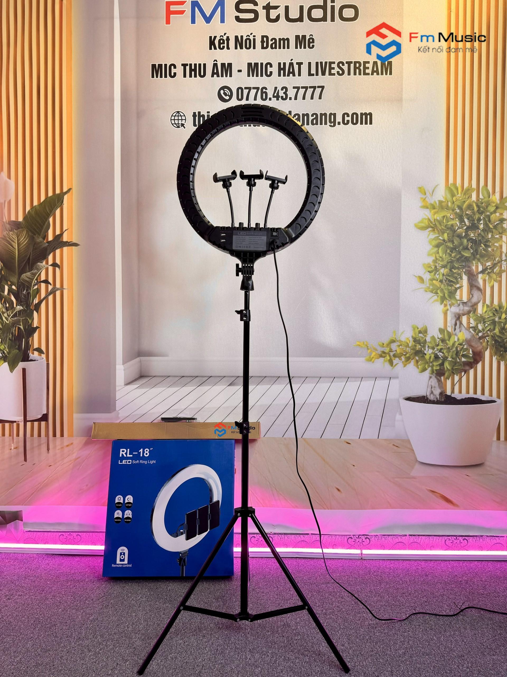 ĐÈN LIVESTREAM SIZE 45CM RL18 CAO CẤP KÈM GIÁ ĐỠ 2M1 ĐÈN LIVESTREAM SIZE 45CM RL18 CAO CẤP KÈM GIÁ ĐỠ 2M1