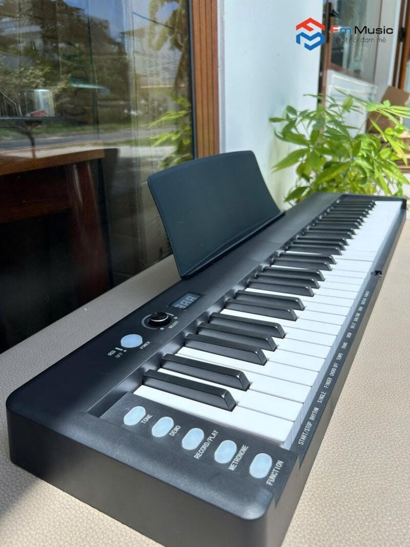 Piano Gấp Gọn 61 phím - Lựa chọn hoàn hảo cho các bạn mới tập chơi piano