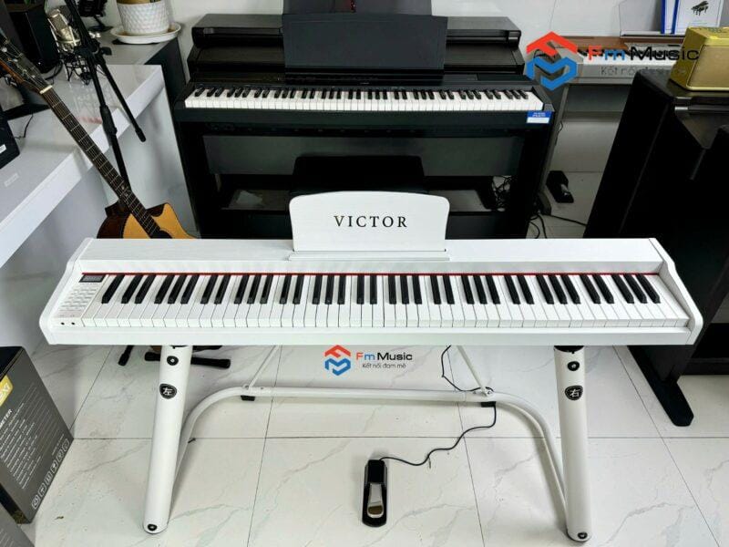 Piano Điện Victor VT02 – Mẫu Piano giá rẻ bán chạy nhất (3 màu lựa chọn: Vàng, đen, trắng)