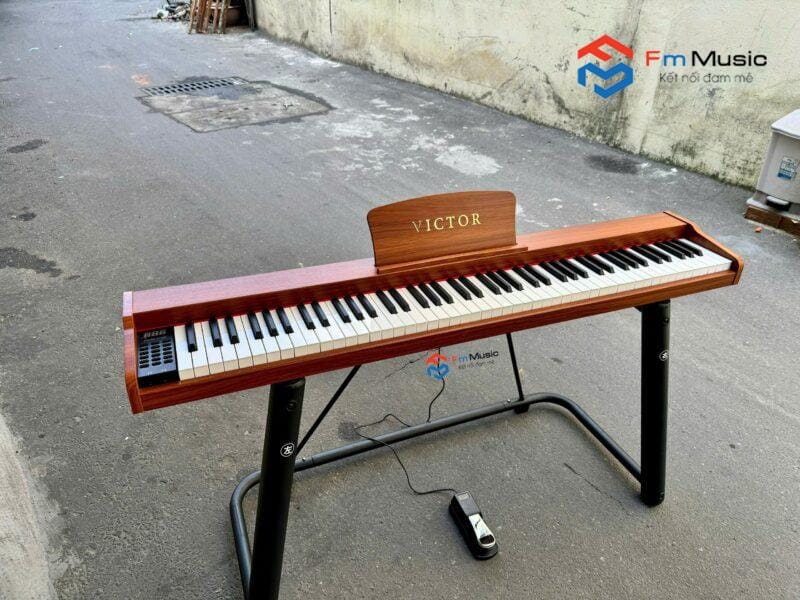 Piano Điện Victor VT02 – Mẫu Piano giá rẻ bán chạy nhất (3 màu lựa chọn: Vàng, đen, trắng)