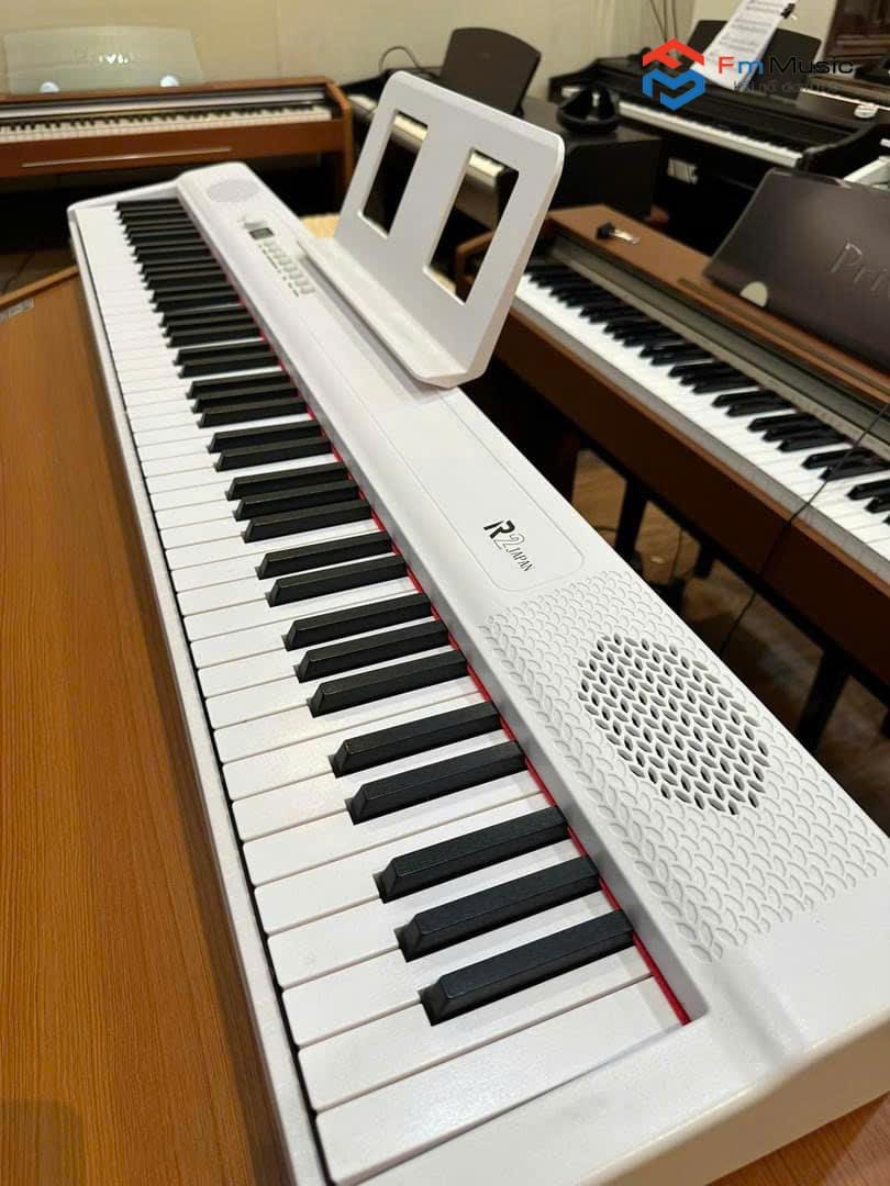 Piano Gấp Gọn Cao Cấp Go R2 Japan (Màu Trắng) Piano Gấp Gọn Cao Cấp Go R2 Japan (Màu Trắng)