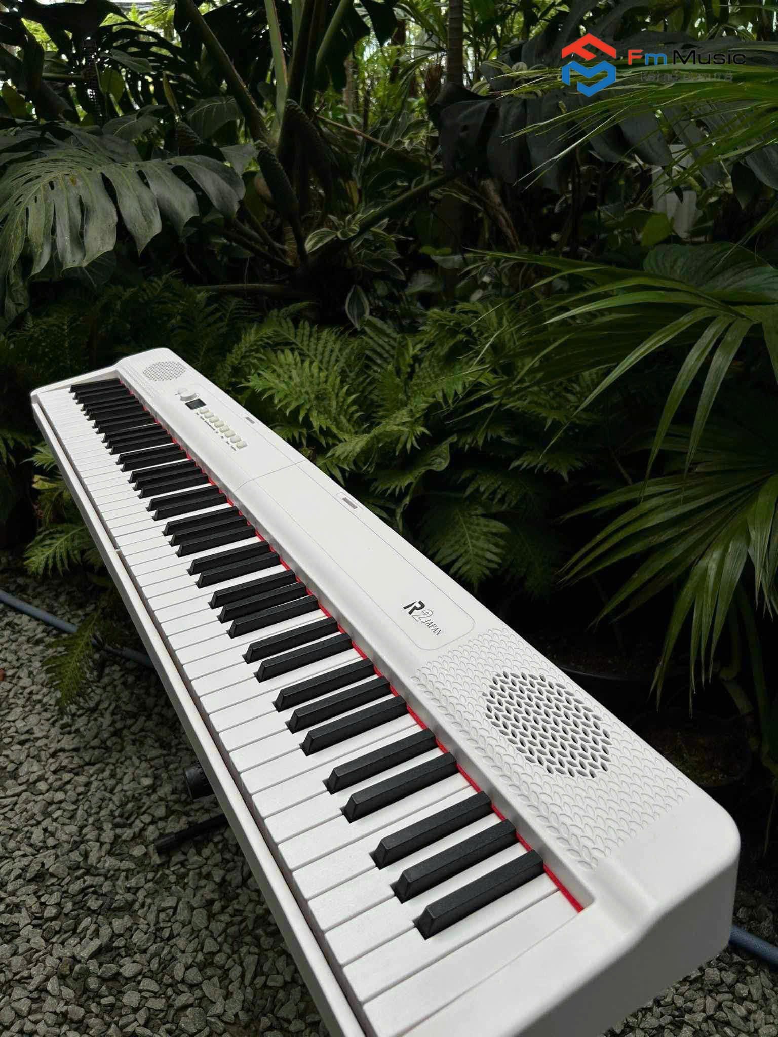 Piano Gấp Gọn Cao Cấp Go R2 Japan (Màu Trắng) Piano Gấp Gọn Cao Cấp Go R2 Japan (Màu Trắng)