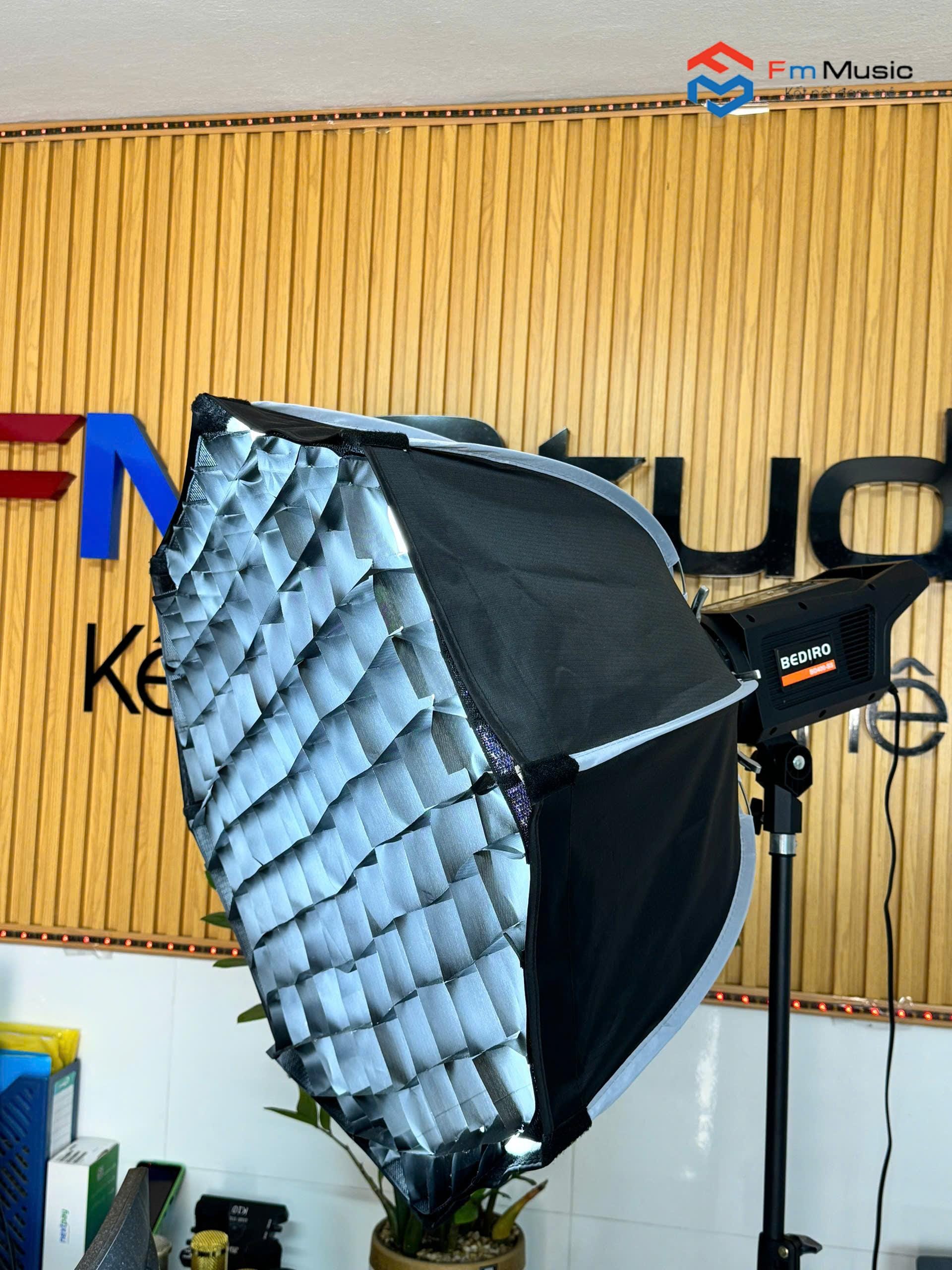 Đèn Sofbox Tổ Ong Đèn Sofbox Tổ Ong