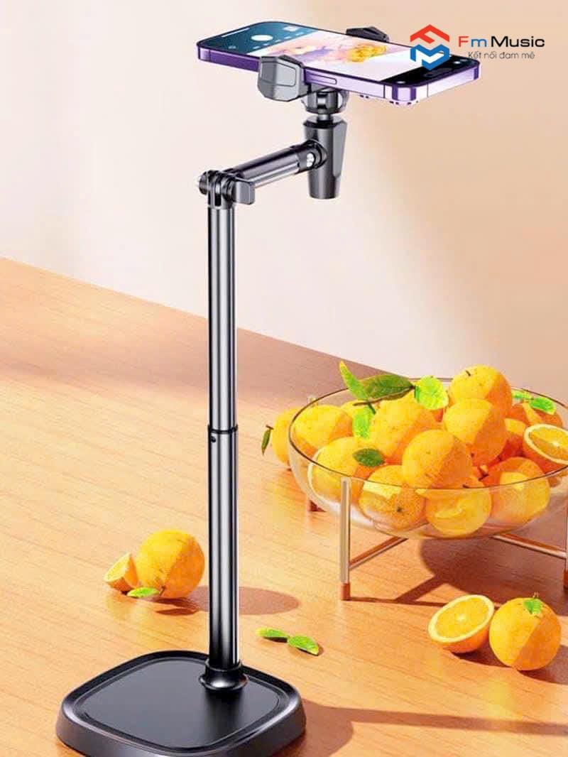 Chân kẹp điện thoại T10 để bàn rất chắc chắn, tiện lợi Chân kẹp điện thoại T10 để bàn rất chắc chắn, tiện lợi