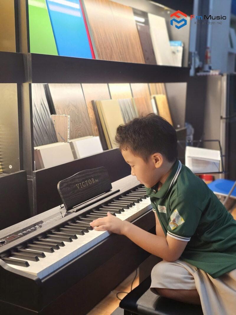 Đàn Piano Điện Victor Pro