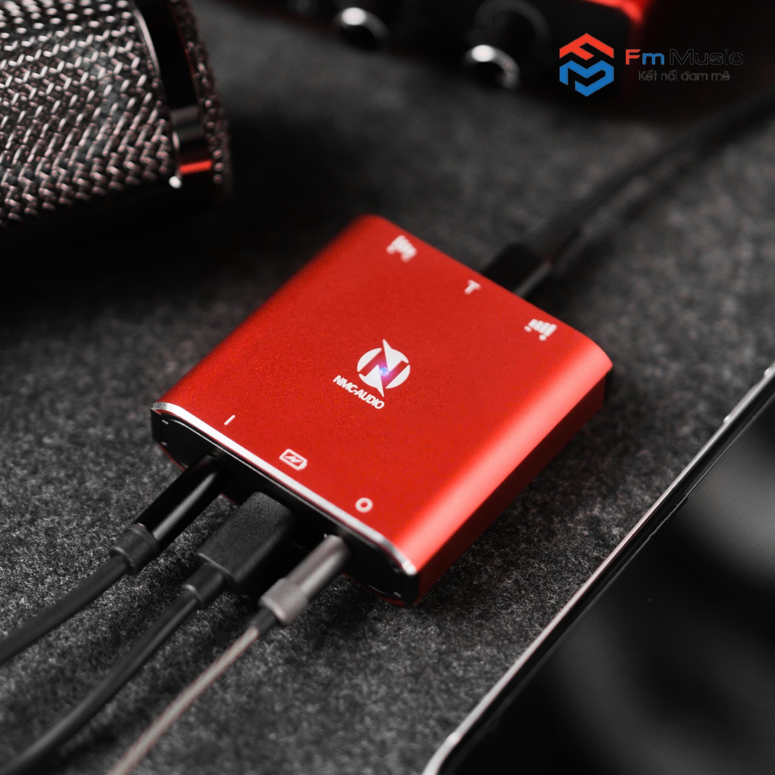 Box Live NMC-AUDIO SC378-STEREO Version 3 – Công Cụ Hoàn Hảo Cho Livestream Chuyên Nghiệp Box Live NMC-AUDIO SC378-STEREO Version 3 – Công Cụ Hoàn Hảo Cho Livestream Chuyên Nghiệp