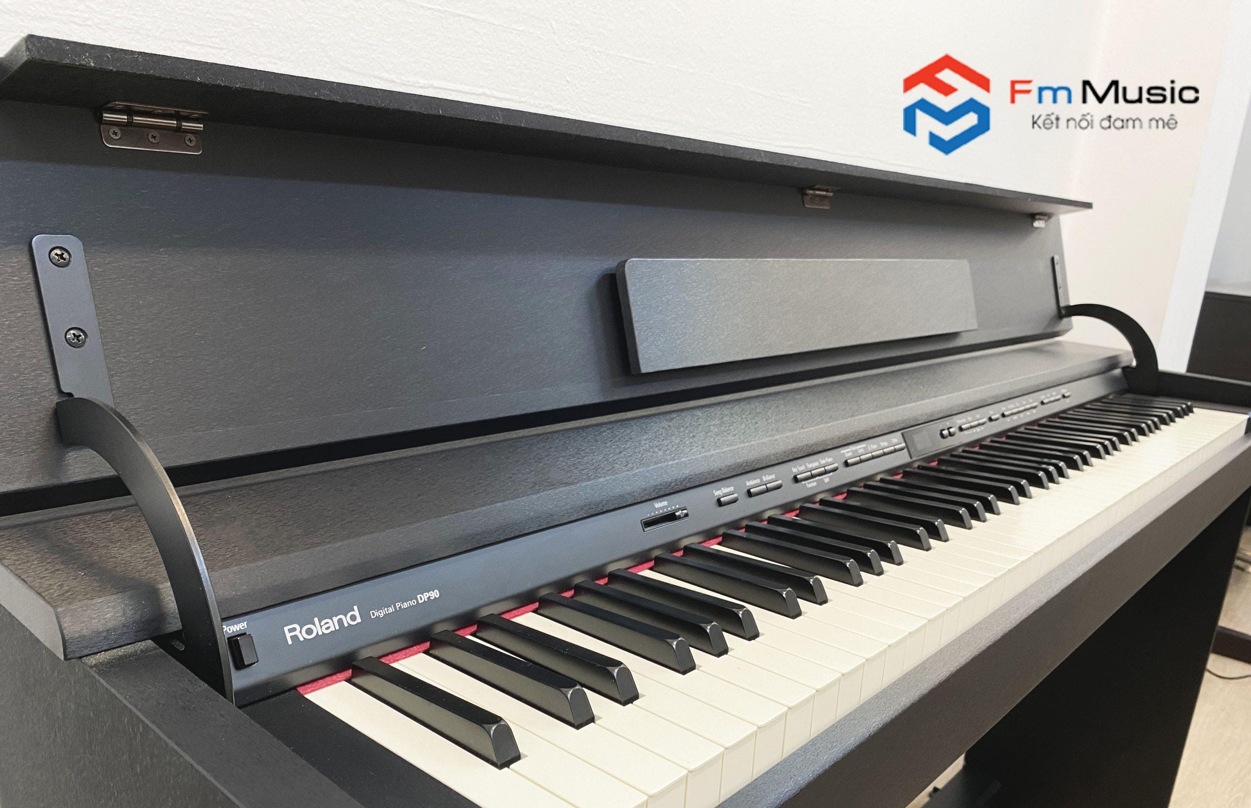 Đàn Piano Điện Roland DP-90 – Sự Kết Hợp Hoàn Hảo Giữa Công Nghệ và Thẩm Mỹ Đàn Piano Điện Roland DP-90 – Sự Kết Hợp Hoàn Hảo Giữa Công Nghệ và Thẩm Mỹ