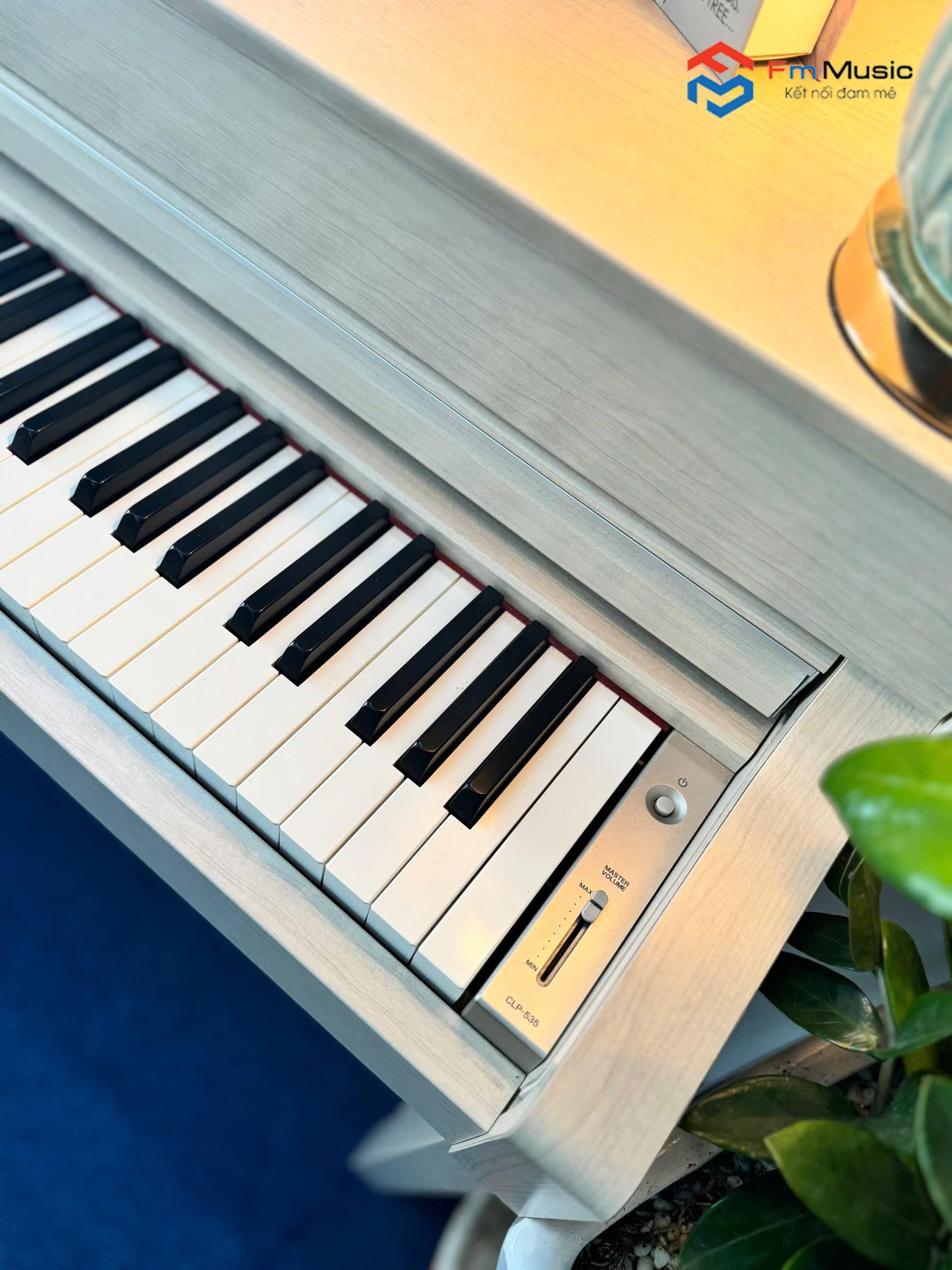 Đàn Piano Yamaha CLP 535WA Like New – Mua Piano chất lượng giá rẻ tại Đà Nẵng Đàn Piano Yamaha CLP 535WA Like New – Mua Piano chất lượng giá rẻ tại Đà Nẵng