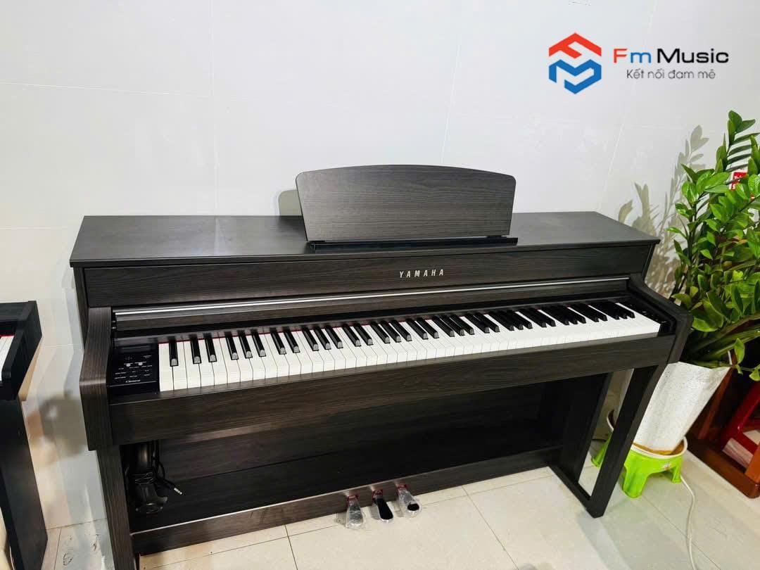 Đàn Piano Yamaha CLP 635DW Cao Cấp Like New – Màu Cực Hiếm, Sang Trọng Tại Đà Nẵng Đàn Piano Yamaha CLP 635DW Cao Cấp Like New – Màu Cực Hiếm, Sang Trọng Tại Đà Nẵng