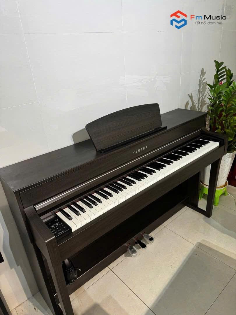 Đàn Piano Yamaha CLP 635DW Cao Cấp Like New – Màu Cực Hiếm, Sang Trọng Tại Đà Nẵng Đàn Piano Yamaha CLP 635DW Cao Cấp Like New – Màu Cực Hiếm, Sang Trọng Tại Đà Nẵng