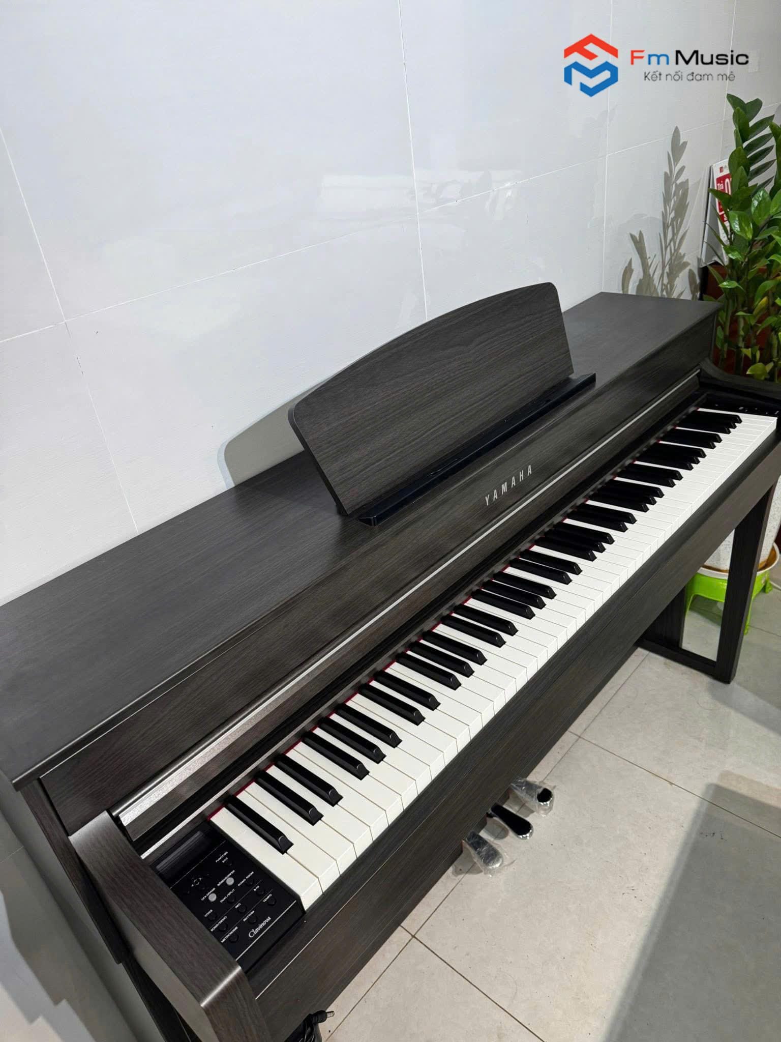 Đàn Piano Yamaha CLP 635DW Cao Cấp Like New – Màu Cực Hiếm, Sang Trọng Tại Đà Nẵng Đàn Piano Yamaha CLP 635DW Cao Cấp Like New – Màu Cực Hiếm, Sang Trọng Tại Đà Nẵng